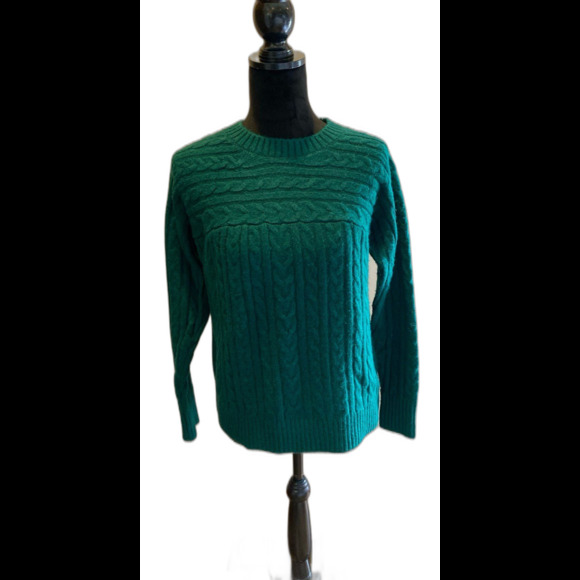 St John’s Bay Sweater Cable Fuzzy Knit  Size Large Dark Green Rounded Neck - Picture 1 of 8